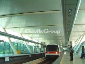 Металлические потолки в метро Сингапура